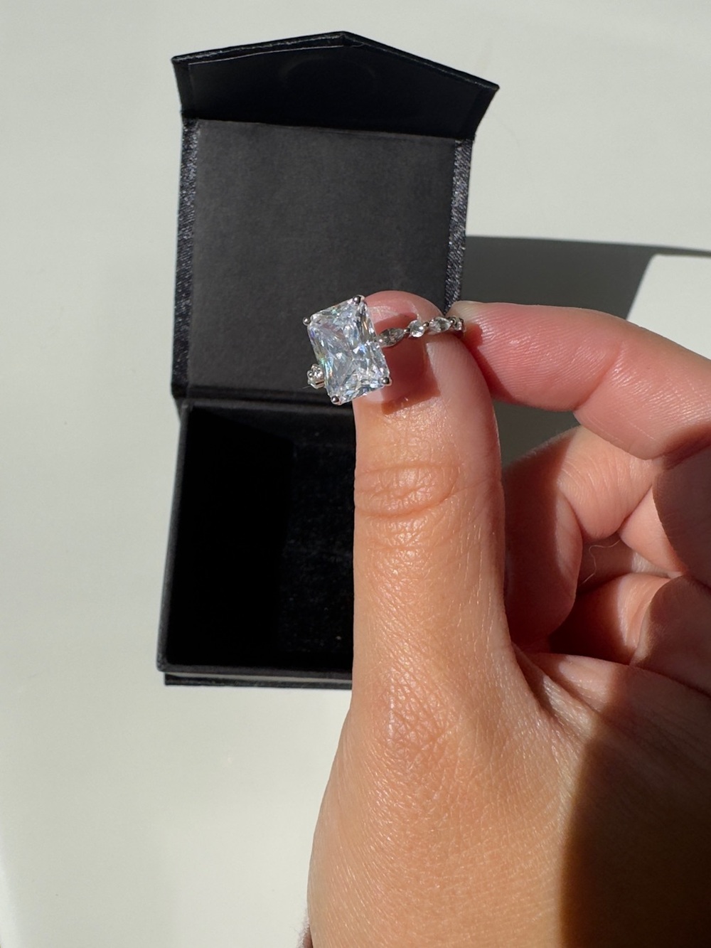 BRAND NEW 4CT RADIANT MOISSANITE RING - Picture 3 of 6